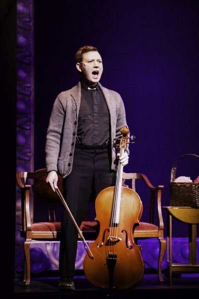 Max Bolton Photo