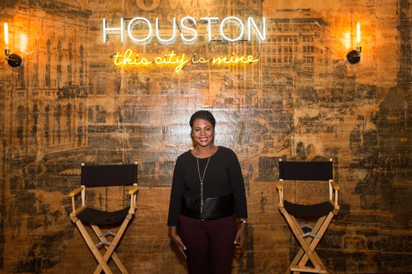 Jennifer Davis Photo