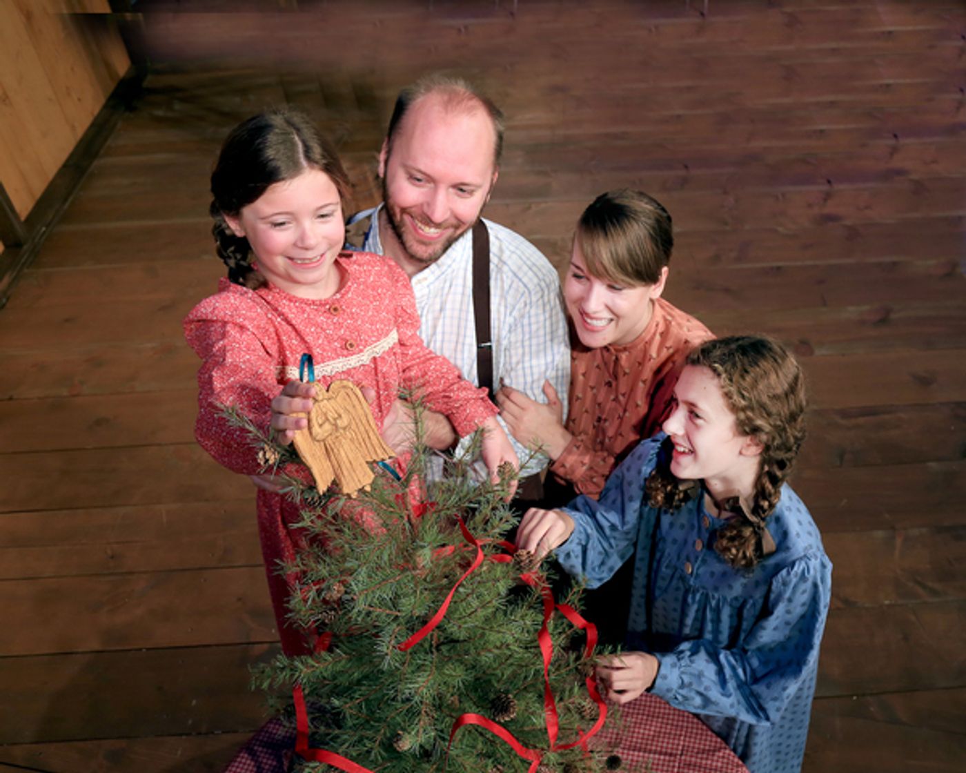 Photo Flash: First Look at A LITTLE HOUSE CHRISTMAS at Des Moines Community Playhouse  Image