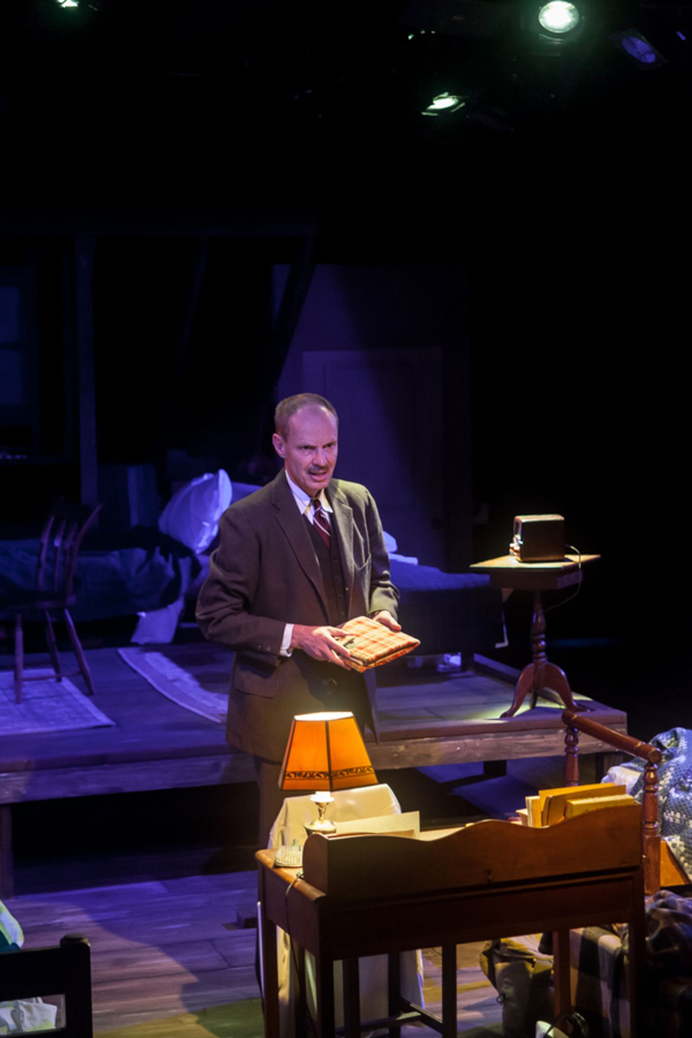 Photo Flash: First Look at Playhouse on Park's THE DIARY OF ANNE FRANK, Opening Tonight!  Image