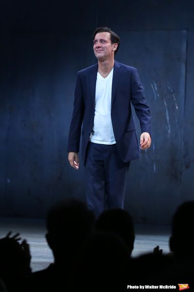 Clive Owen  Photo
