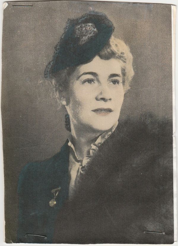 Eva Kroy Wisbar Photo