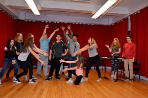 Chloe Hechter, Joey Casali, Christian Dell'Edera, Marquise Neal, ginger Gordan and Anthony Allocca @ BroadwayWorld Chloe Hechter, Joey Casali, Christian Dell'Edera, Marquise Neal, ginger Gordan and An Photo