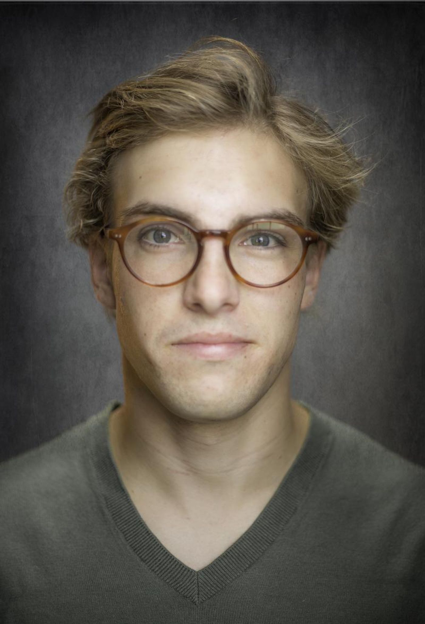 Collegiate Theatrics: Belmont University's ALEX DRINNEN  Image