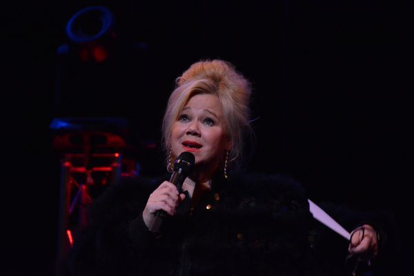 Caroline Rhea Photo
