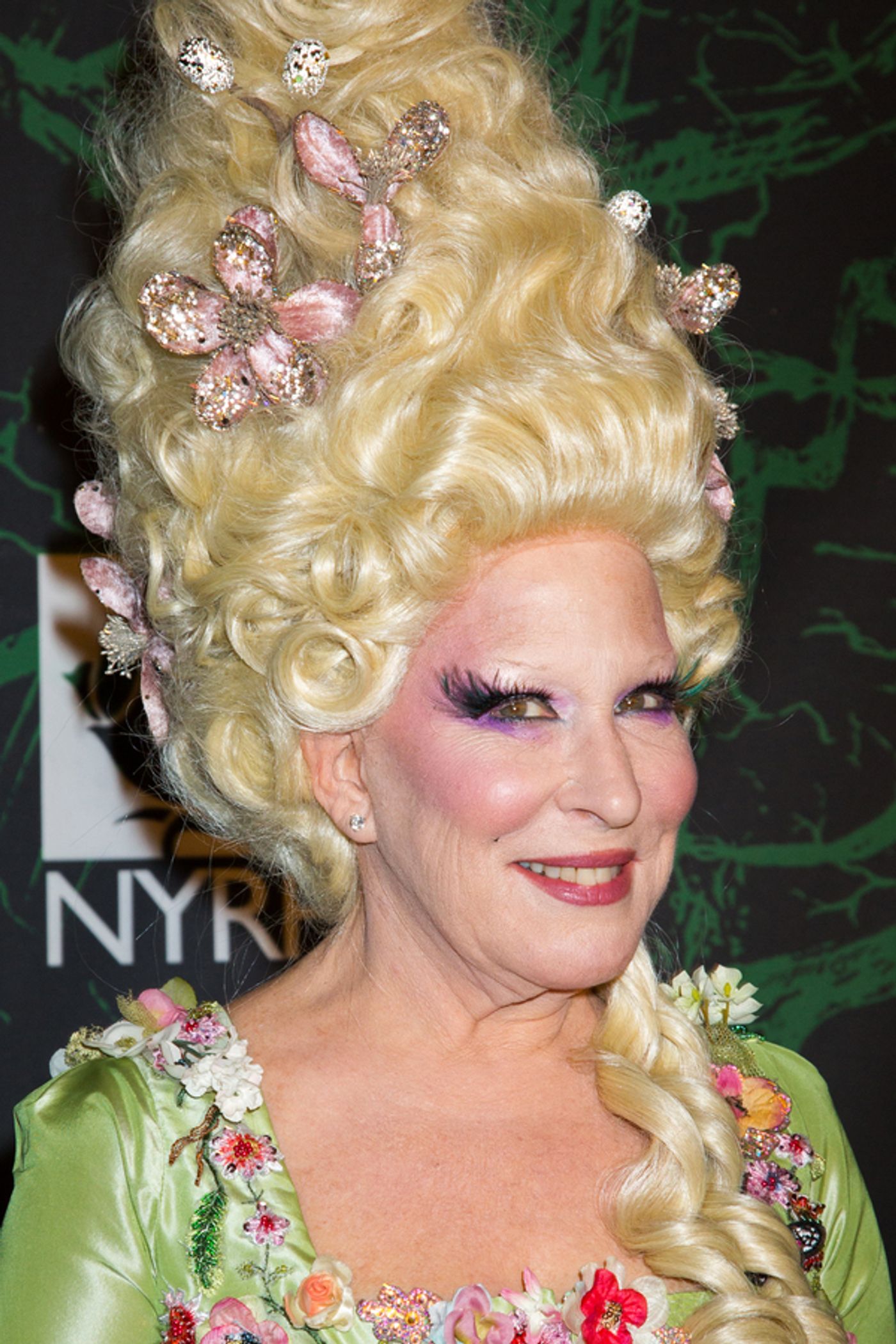 Photo Coverage: HELLO, DOLLY! Cast Dresses Up for Bette Midler's Hulaween!  Image
