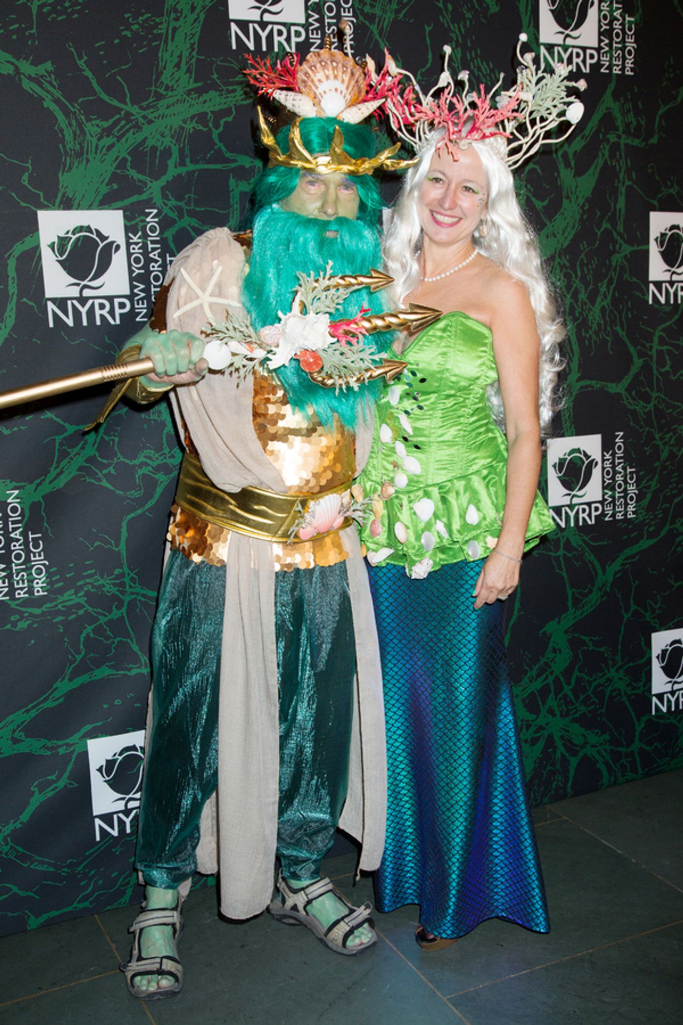 Photo Coverage: HELLO, DOLLY! Cast Dresses Up for Bette Midler's Hulaween!  Image