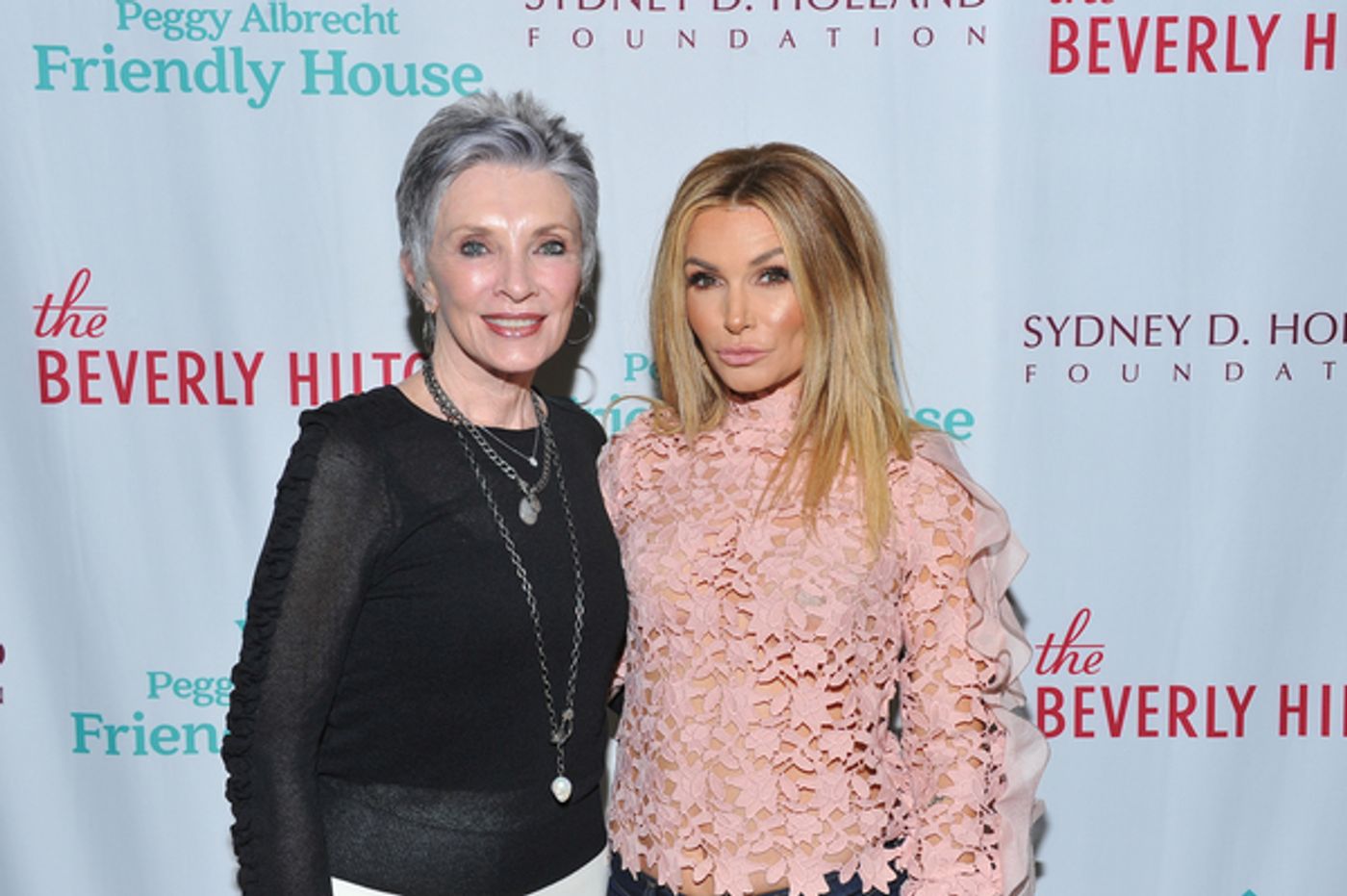 Photo Flash: Peggy Albrecht Friendly House Honors Joe Manganiello and More at Annual Awards Luncheon Photo Flash: Peggy Albrecht Friendly House Honors Joe Manganiello and More at Annual Awards Luncheon Image