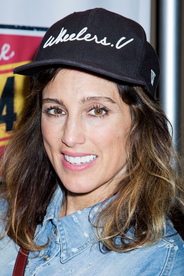 Jennifer Esposito Photo