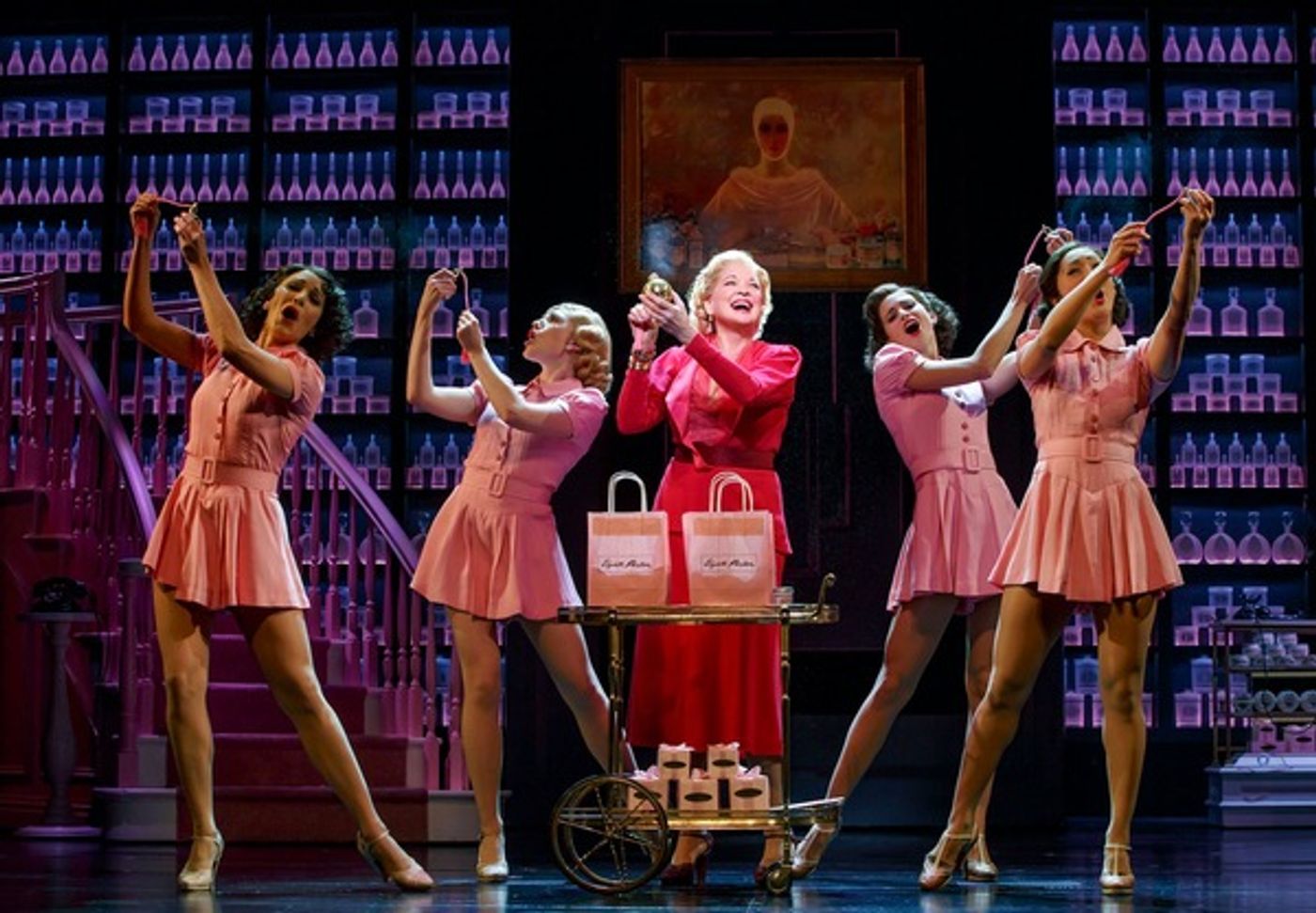 Forever Beautiful: WAR PAINT Will Take Its Final Broadway Bows Today Image