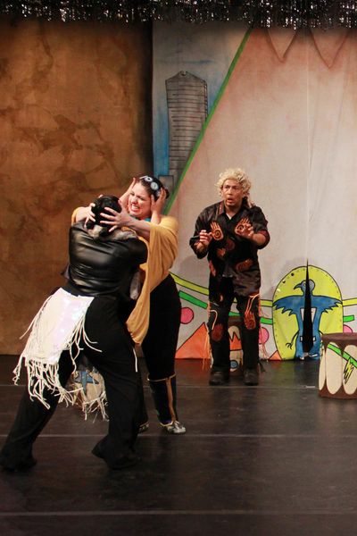 Henu Josephine Tarrant, Danielle Soames, Nicholson Billey  Photo
