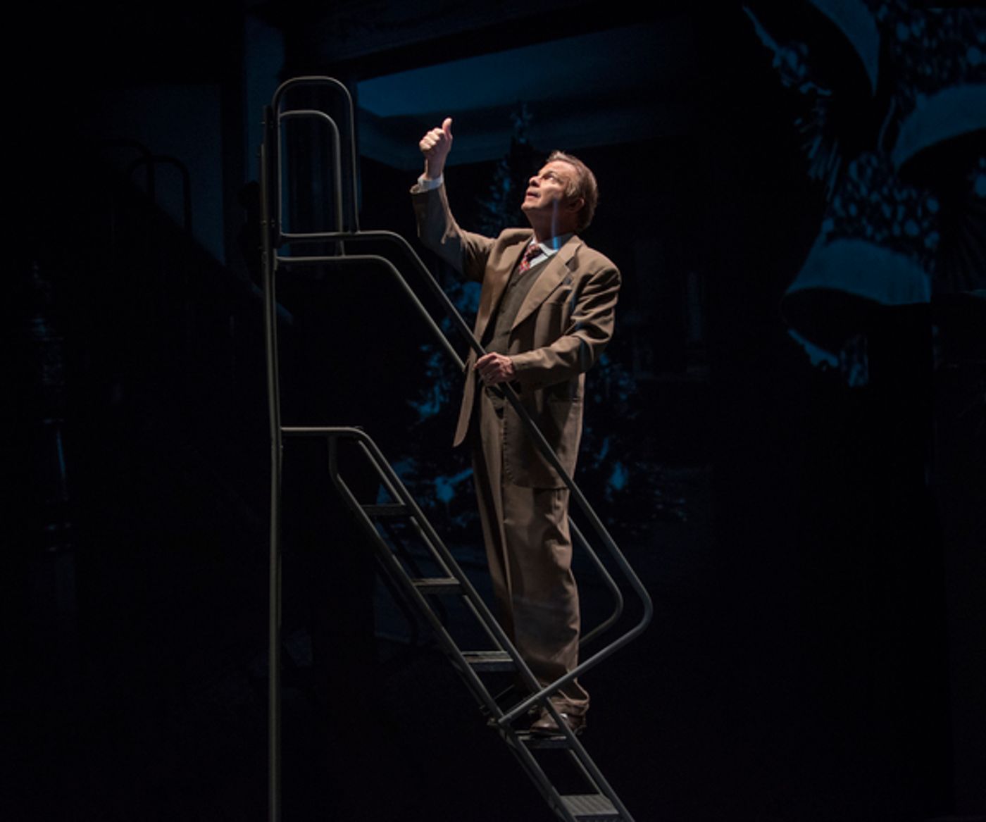 Photo Flash: THIS WONDERFUL LIFE Comes to American Blues Theater  Image
