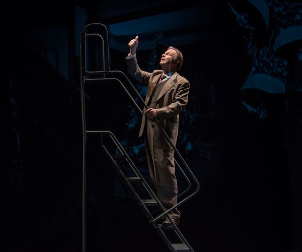 James Learning Photo