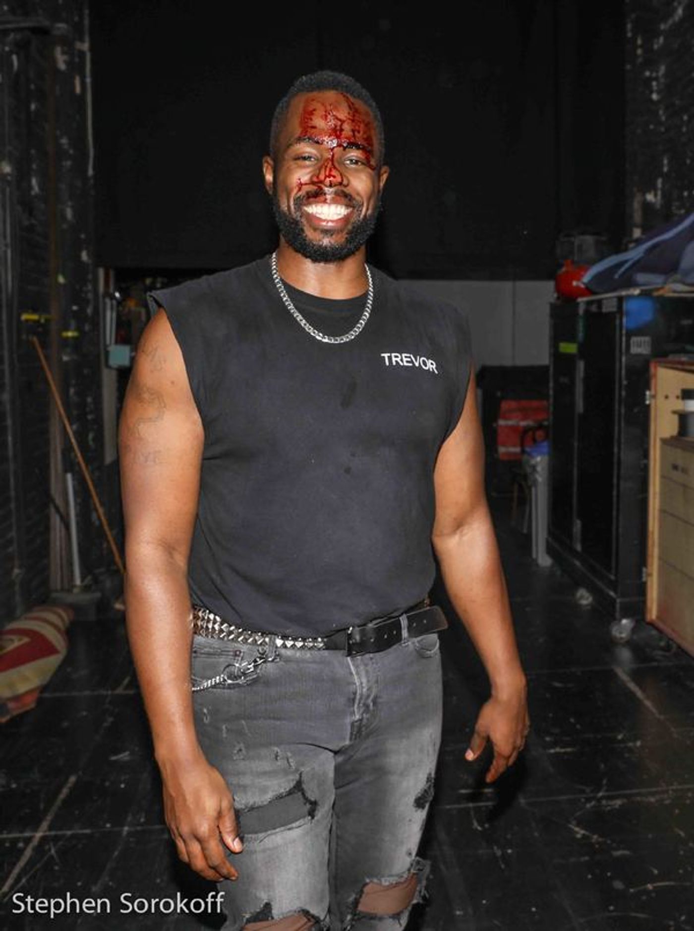 Photo Coverage: Geneva Carr & Max von Essen Visit THE PLAY THAT GOES WRONG  Image