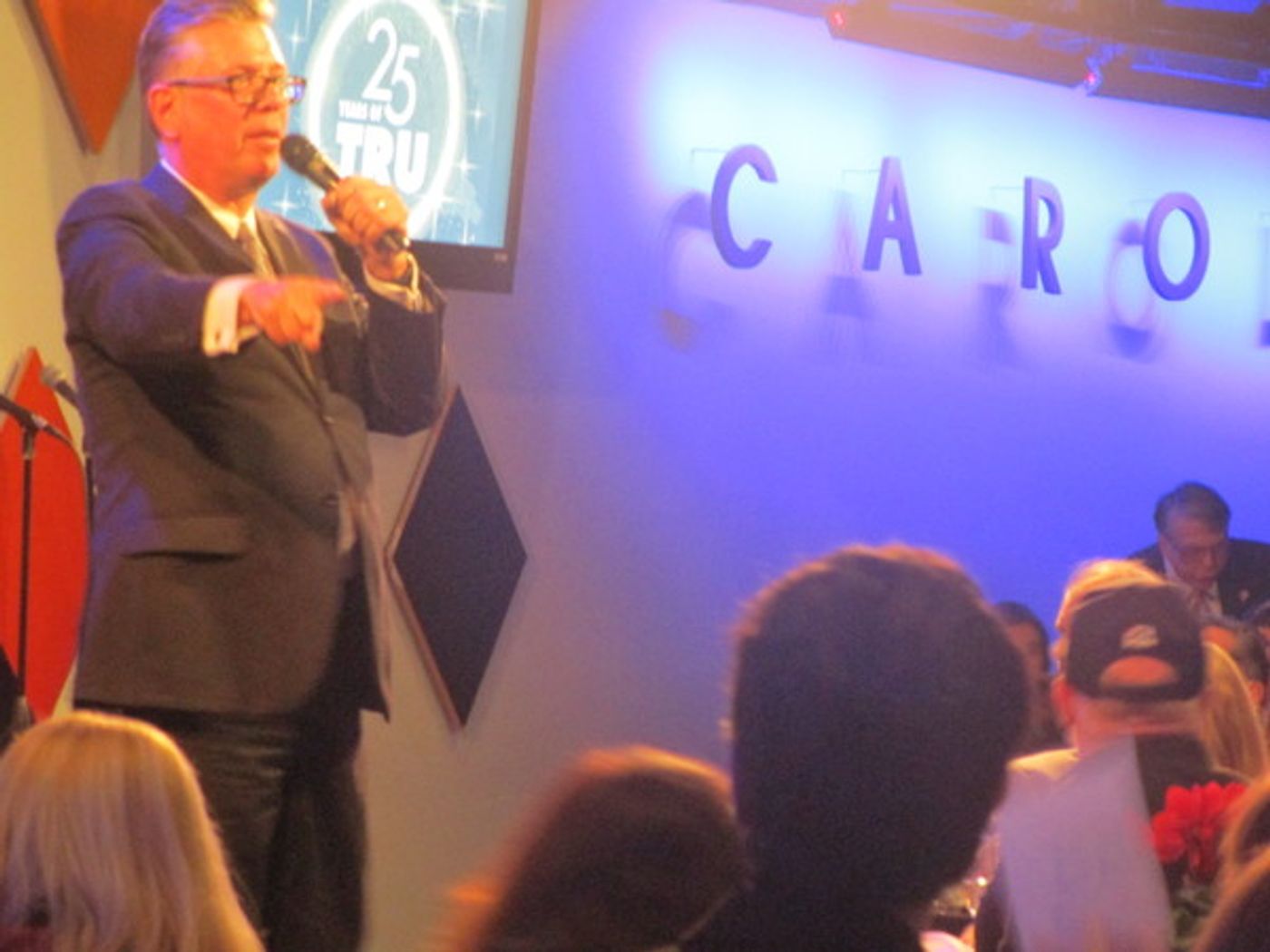 Photo Coverage: TRU Annual Benefit, Featuring Robert Cuccioli and Jana Robbins  Image