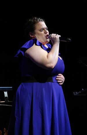 Bonnie Milligan Photo