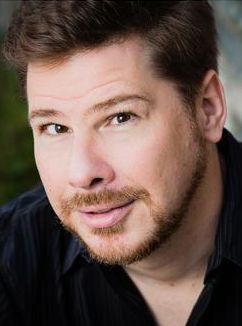 Zeffin Quinn Hollis Photo