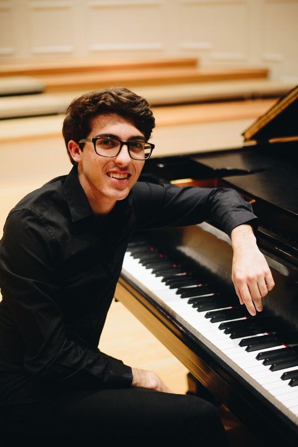 Harrison Ponce Photo