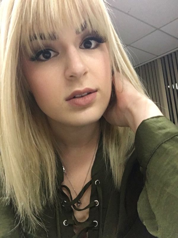 Nicole Lynn Photo