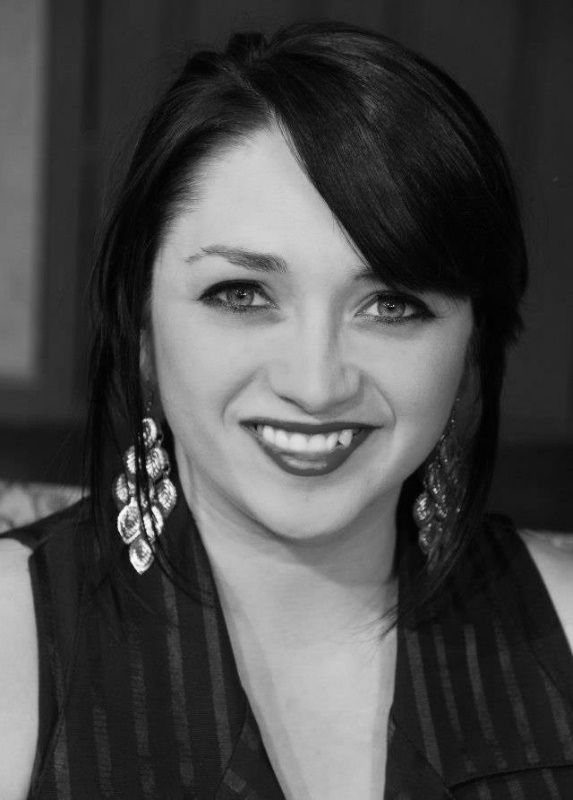 Natalie Lewis Photo