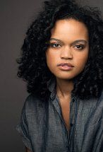 Danielle Davenport Photo