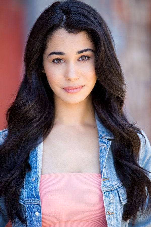 Alexandra Mazzucchelli Photo