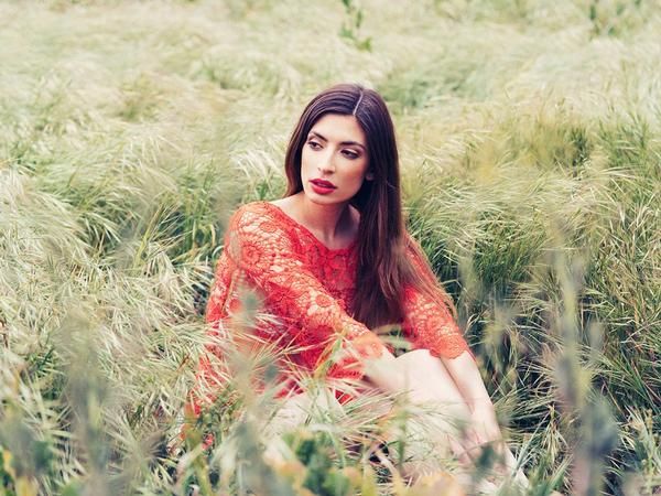 Jenni Halina Photo