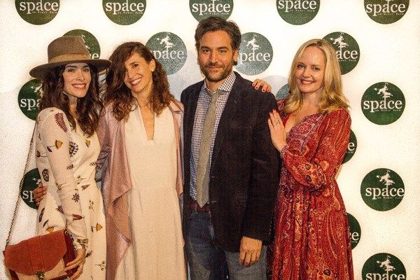 Abigail Spencer, Michaela Watkins, Josh Radnor, and Marley Shelton  Photo