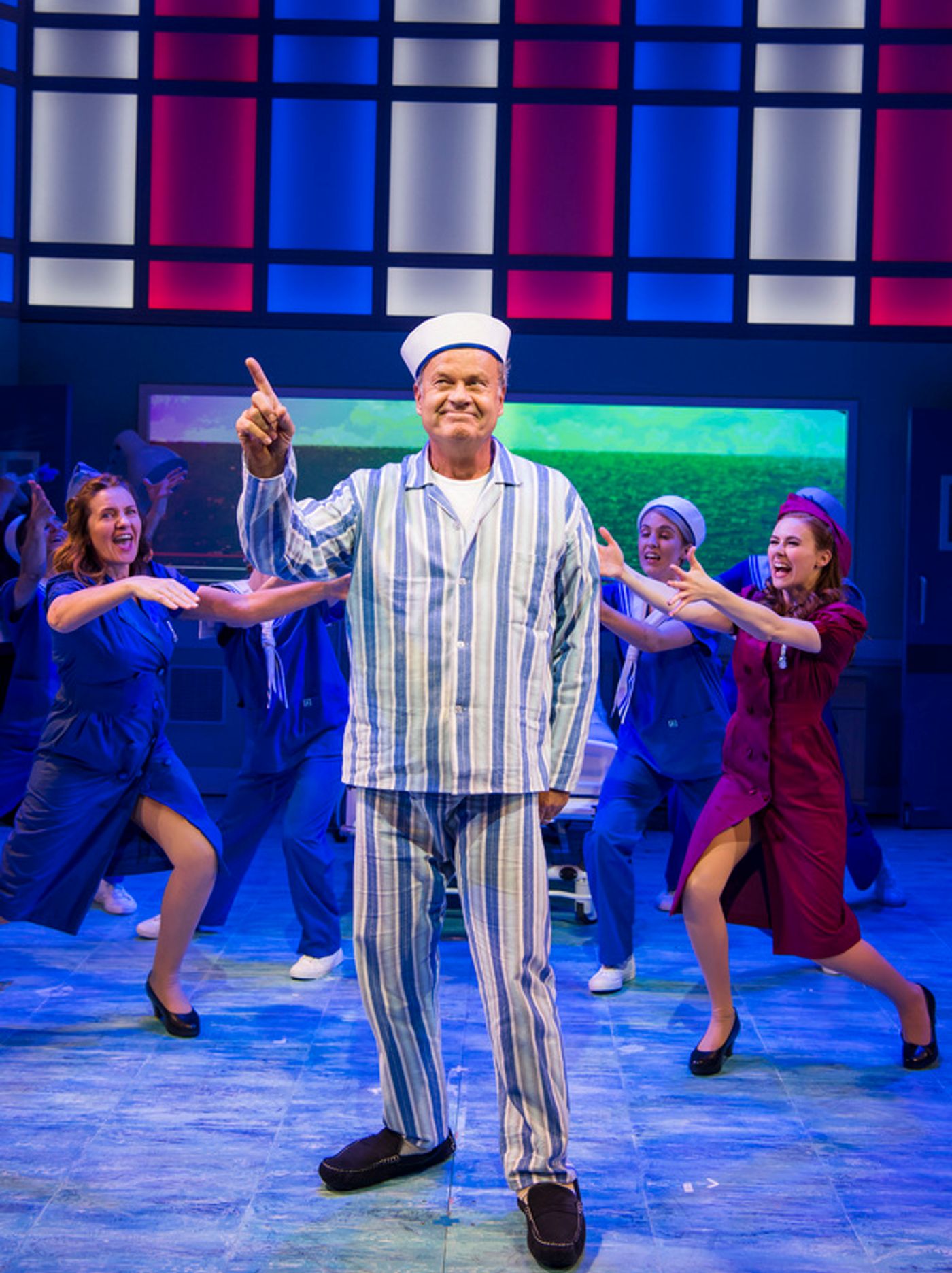 Photo Flash: First Look at BIG FISH Starring Kelsey Grammer at the Other Palace Photo Flash: First Look at BIG FISH Starring Kelsey Grammer at the Other Palace Image