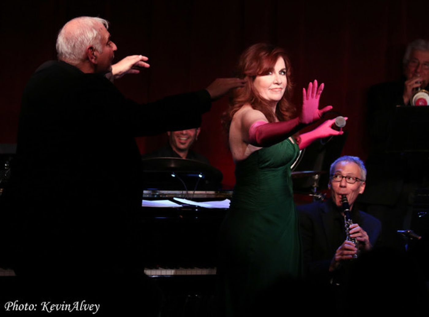 Photo Flash: Debbie Gravitte Celebrates BIG BAND BROADWAY at Birdland  Image