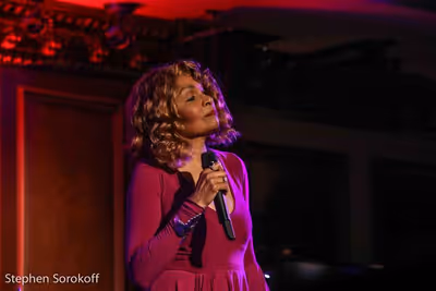 Vivian Reed Photo