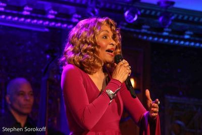 Vivian Reed Photo