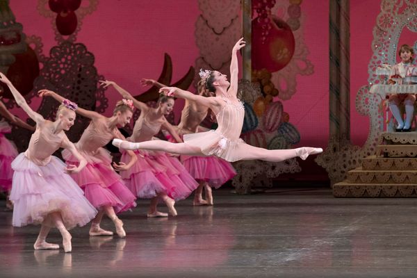 Photos: Sneak Peek at New York City Ballet's THE NUTCRACKER — photo 11 of 11