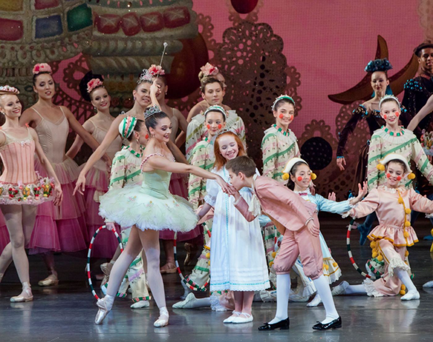 Photo Flash: Sneak Peek at New York City Ballet's THE NUTCRACKER  Image