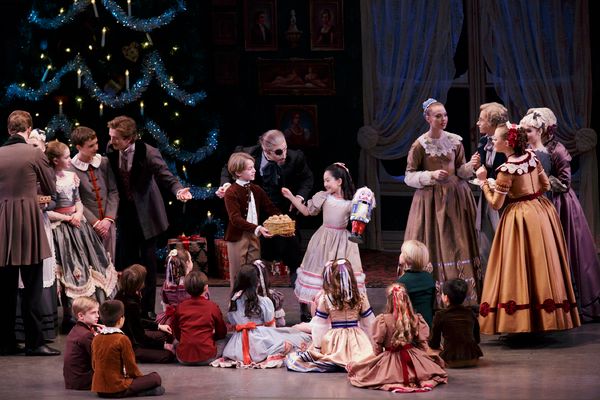 Photos: Sneak Peek at New York City Ballet's THE NUTCRACKER — photo 7 of 11