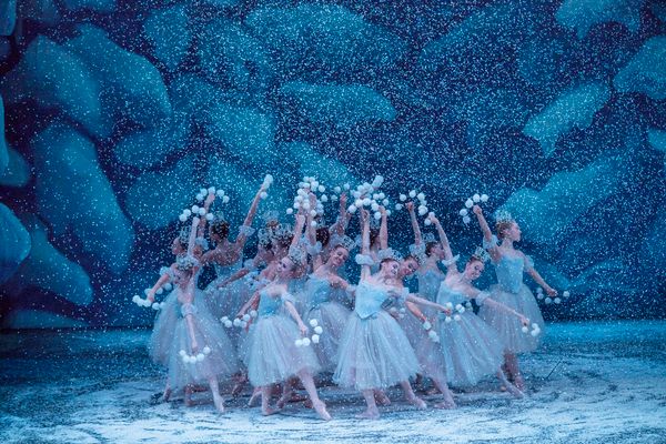 Photos: Sneak Peek at New York City Ballet's THE NUTCRACKER — photo 4 of 11