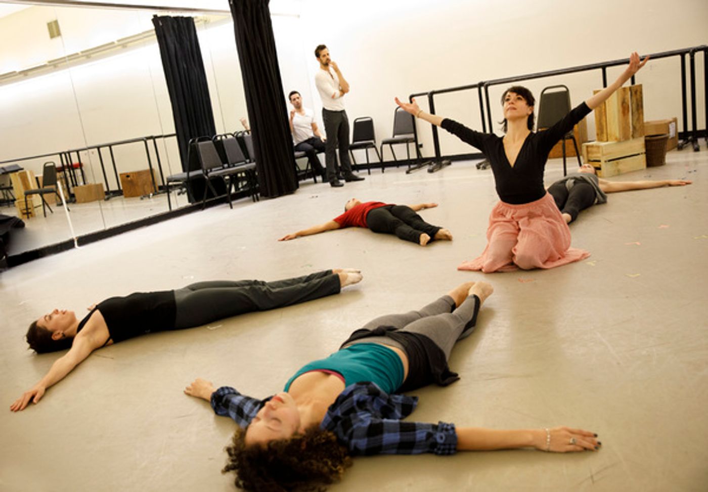 Photo Flash: Kelli O'Hara, Patrick Wilson & More In Rehearsal for BRIGADOON!  Image