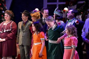 Lynn Andrews, Jon Peterson, Gina Milo and the Cast of Annie @ BroadwayWorld Lynn Andrews, Jon Peterson, Gina Milo and the Cast of Annie Photo