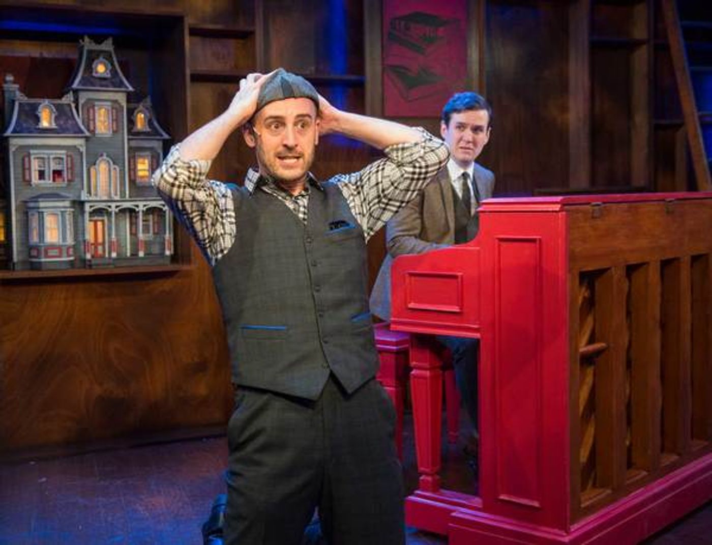 Photo Flash: Milwaukee Rep Kicks Off MURDER FOR TWO  Image