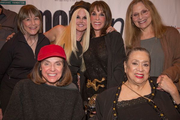 Geri Jewel, Valerie Harper, Susie Singer Carter, Kate Linder, Liz Torres and Roslyn K Photo
