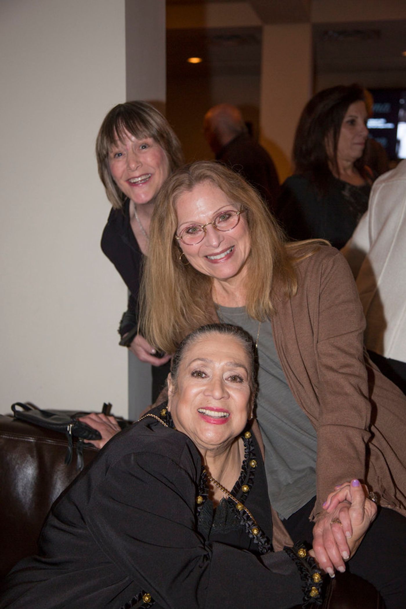 Photo Flash: Valerie Harper Offers Rare Q&A for MY MOM & THE GIRL  Image