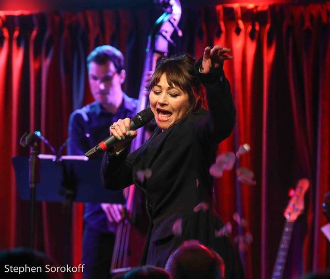 Photo Coverage: Frances Ruffelle Live(s) in New York at The Green Room 42  Image