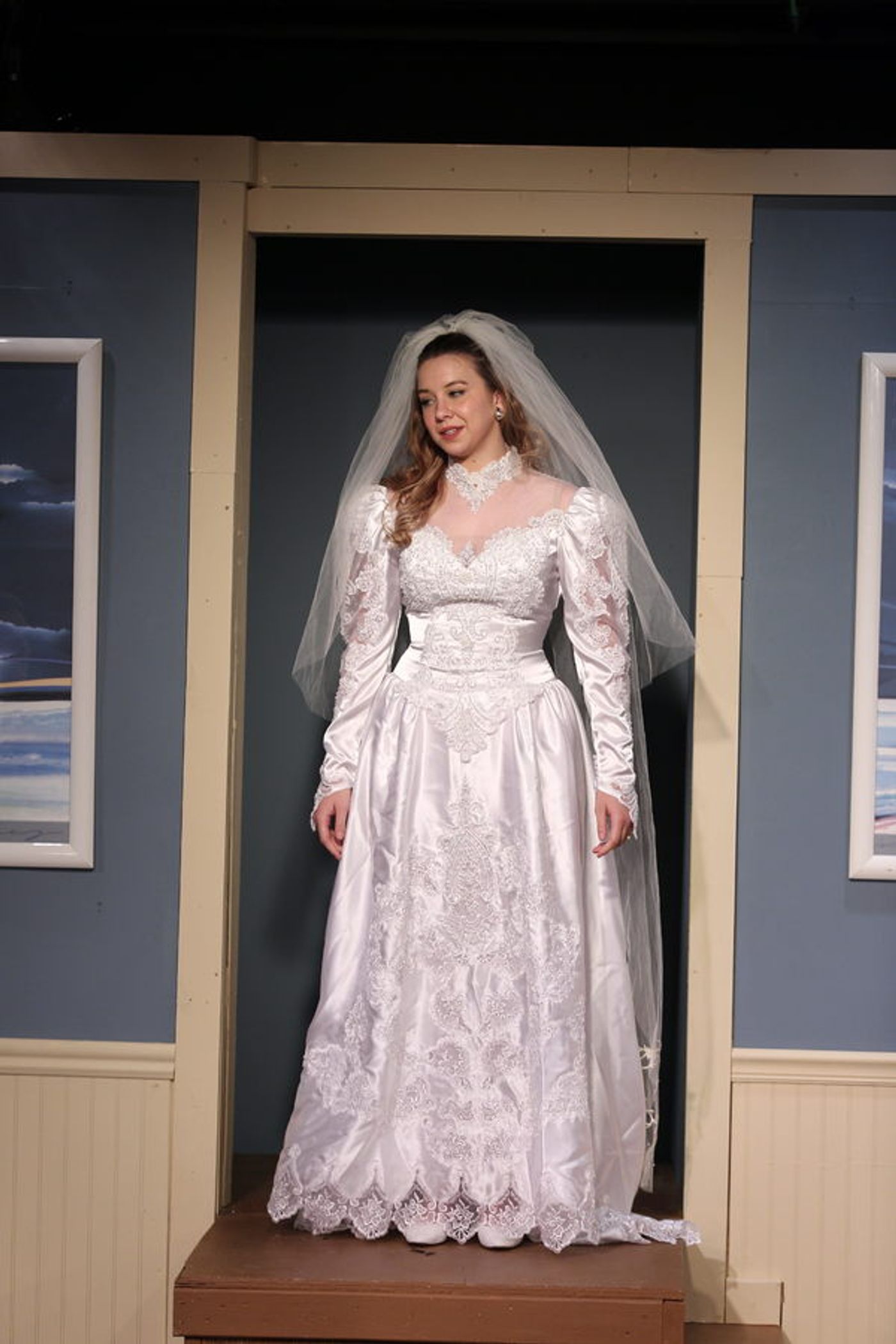 Photo Flash: First Look at ONE SLIGHT HITCH at South Bend Civic Theatre  Image