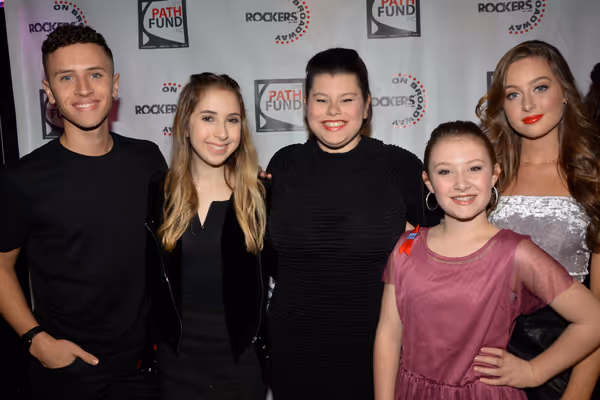 Lincoln Clauss, Carrie Berk, Meghan Jenkins, Isabel Gottfried and Haley Lanzoni Photo