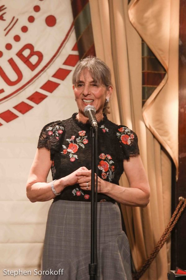 Loni Ackerman Photo