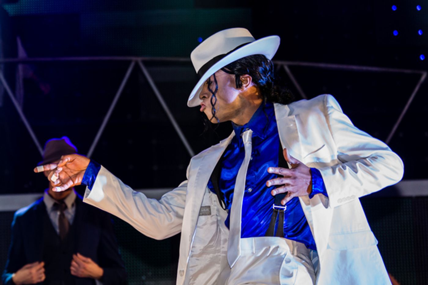 Photo Flash: First Look at the New Cast of THRILLER LIVE  Image