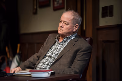Ensemble member Francis Guinan (Mr. Oldfield) Photo