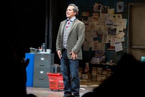 John Leguizamo @ BroadwayWorld John Leguizamo Photo