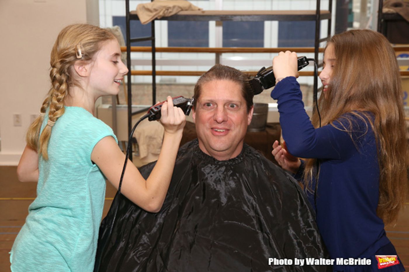 Photo Coverage: Beth Leavel and Christopher Sieber Get Hairy as Miss Hannigan Gives Daddy Warbucks a Buzz Cut! Photo Coverage: Beth Leavel and Christopher Sieber Get Hairy as Miss Hannigan Gives Daddy Warbucks a Buzz Cut! Image