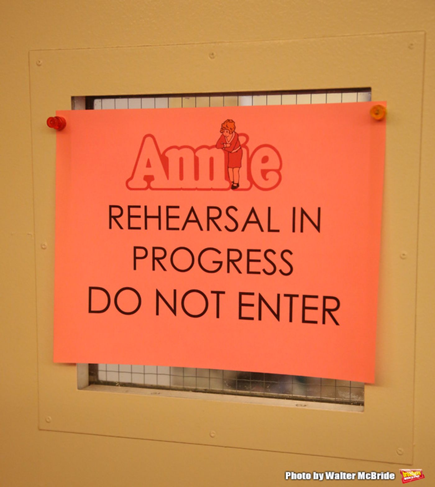 Photo Coverage: In Rehearsal with the Cast of ANNIE at Paper Mill Playhouse!  Image